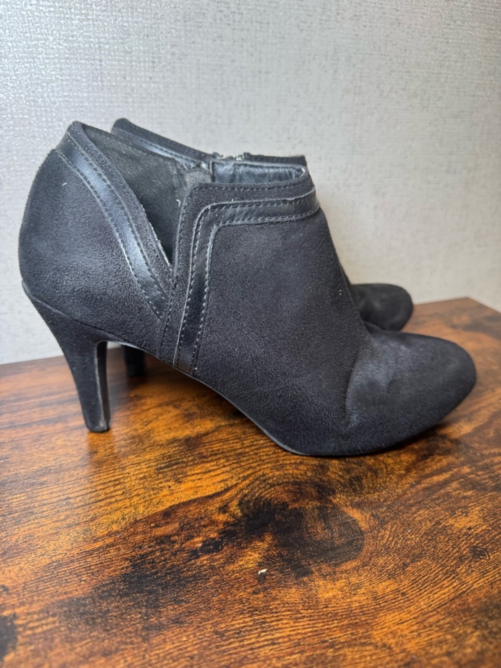 JASMIN Women's Black Suede Ankle Booties - Classic Heeled Design